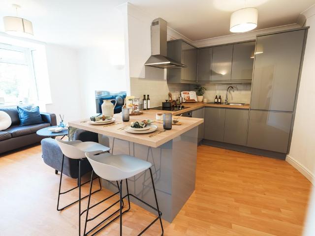 2 bedroom flat to rent