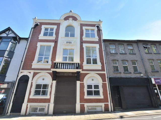 2 bedroom flat to rent