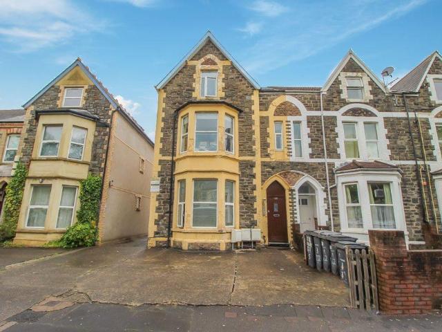 2 bedroom flat to rent