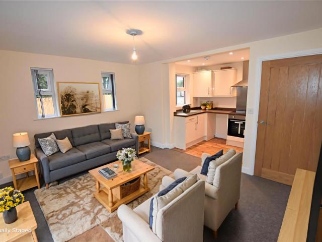 2 bedroom flat to rent