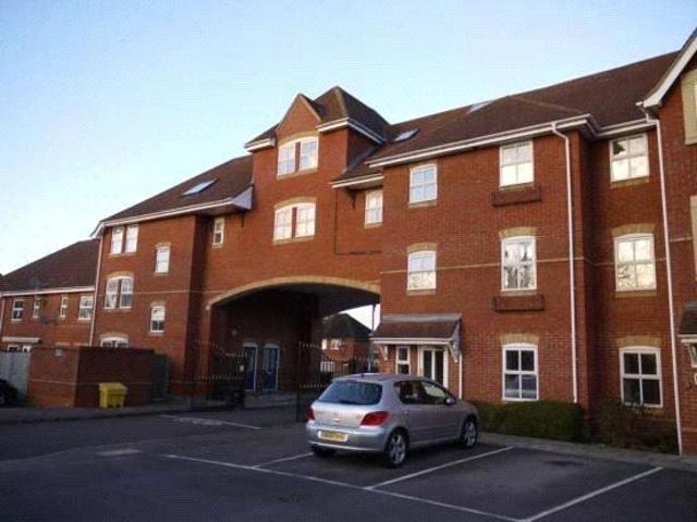 2 bedroom flat to rent