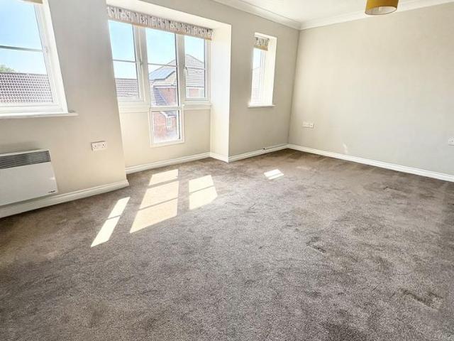 2 bedroom flat to rent