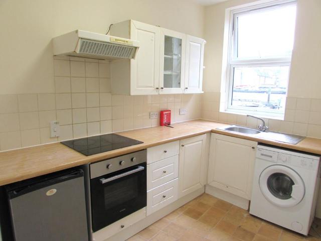 2 bedroom flat to rent