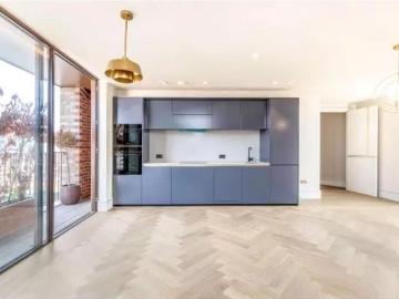 Wendell Park, London, Greater London - Balcony