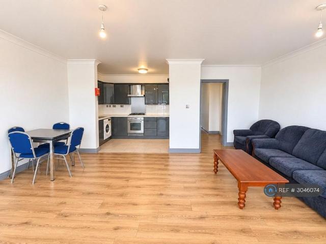 2 bedroom flat to rent