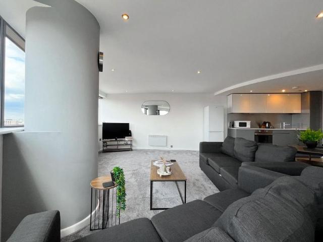 2 bedroom flat to rent