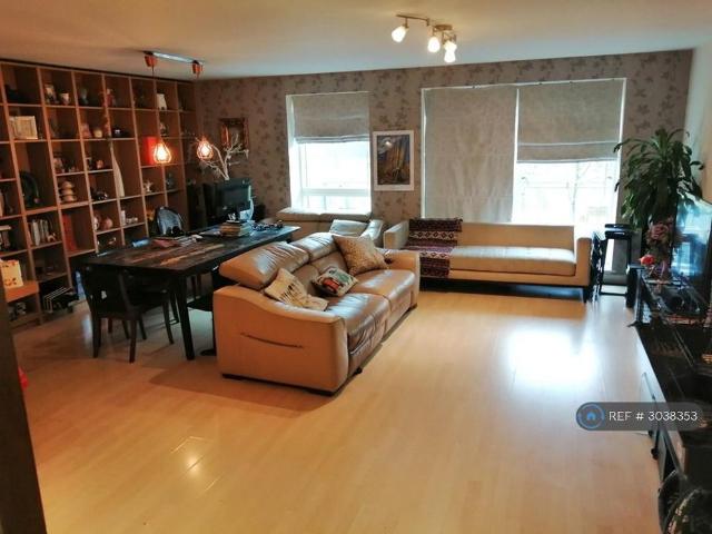 2 bedroom flat to rent