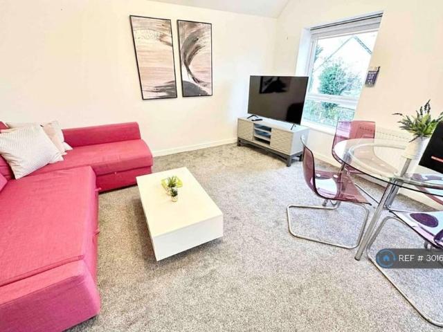 2 bedroom flat to rent