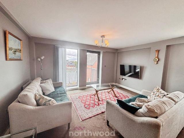 2 bedroom flat to rent