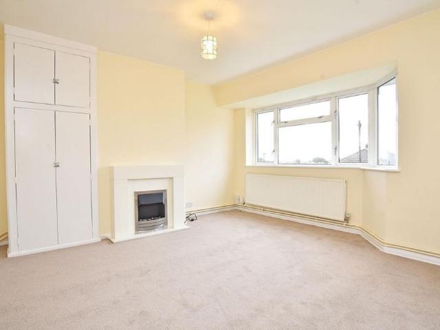 2 bedroom flat to rent
