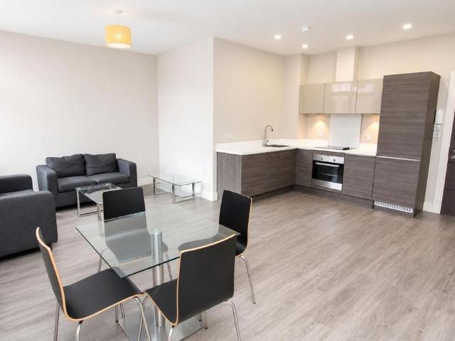 2 bedroom flat to rent