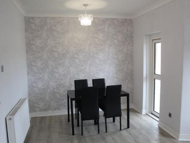 2 bedroom flat to rent