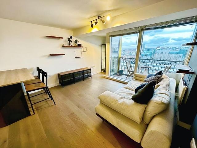 2 bedroom flat to rent