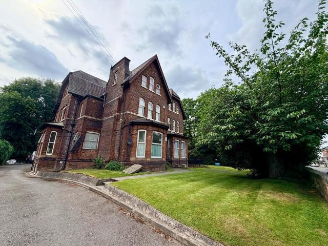 2 bedroom flat to rent