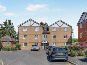 Hackbridge, Greater London - Equipped kitchen