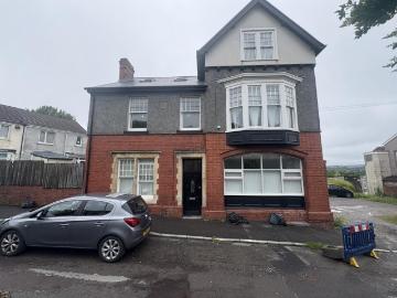 2 bedroom flat to rent
