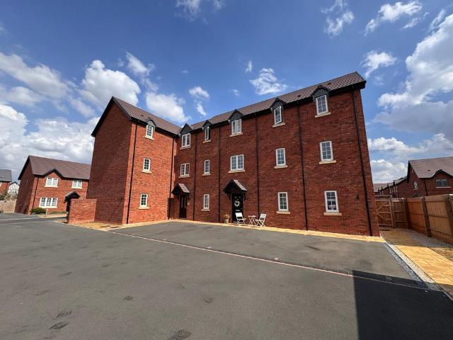 2 bedroom flat to rent