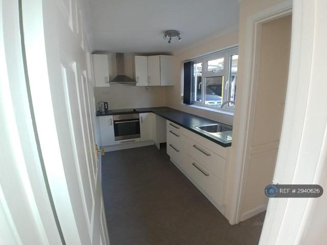 2 bedroom flat to rent
