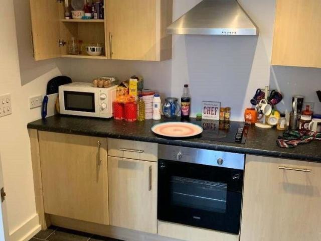 2 bedroom flat to rent