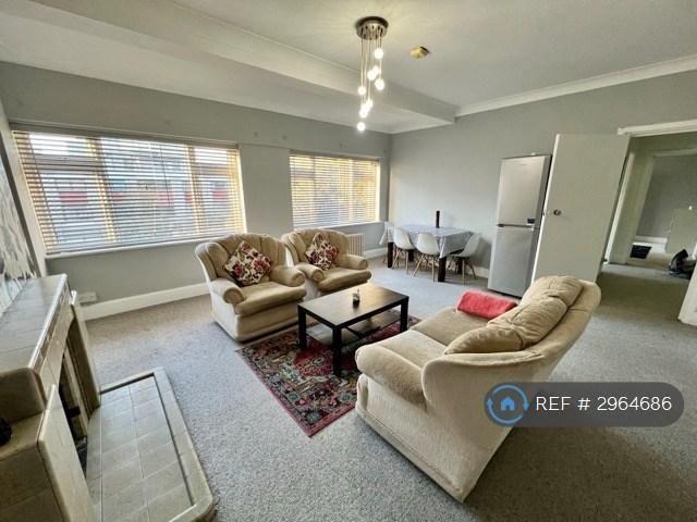 2 bedroom flat to rent
