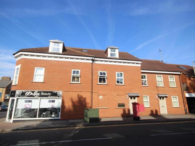 2 bedroom flat to rent