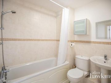 2 bedroom flat to rent