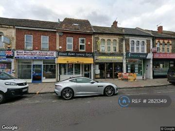 Flat to rent in Corsham - Equipped kitchen