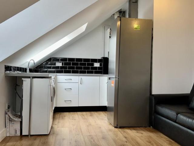 2 bedroom flat to rent