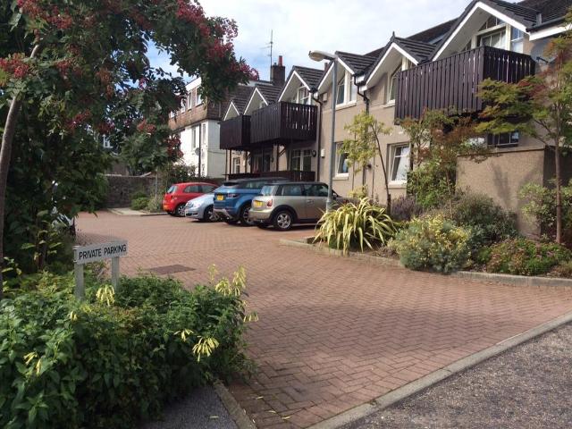 2 bedroom flat to rent
