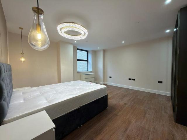 2 bedroom flat to rent