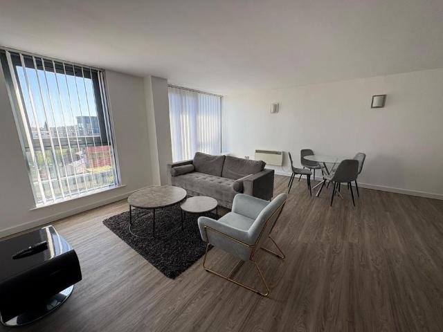2 bedroom flat to rent