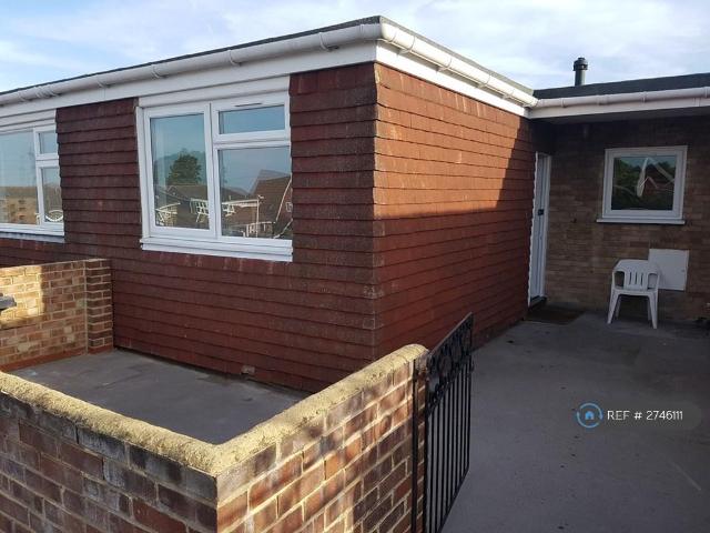 2 bedroom flat to rent