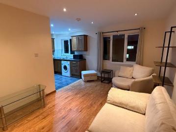 Apartment to rent in Woodside Aberdeen - Equipped kitchen