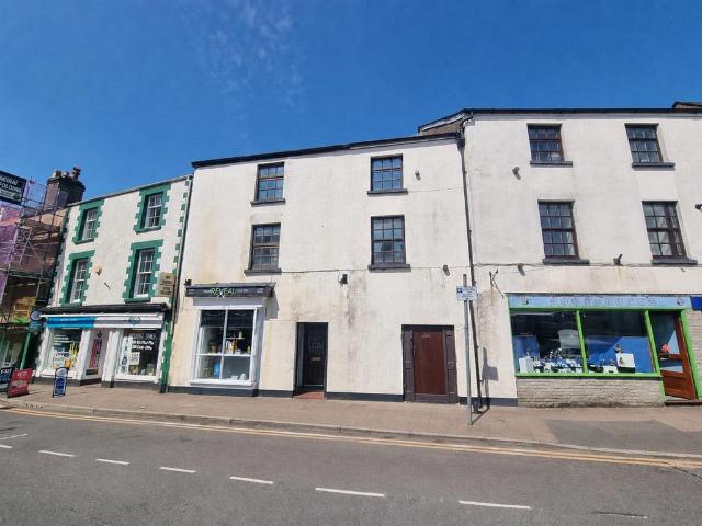 2 bedroom flat to rent