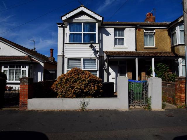 2 bedroom flat to rent