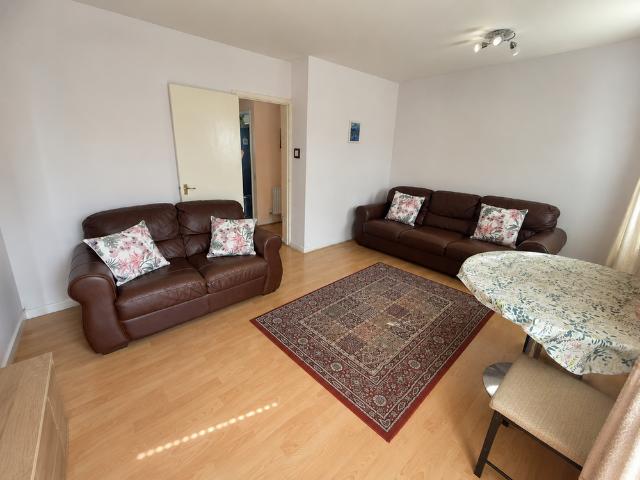 2 bedroom flat to rent
