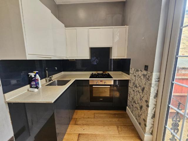 2 bedroom flat to rent