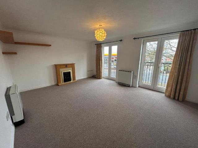 2 bedroom flat to rent