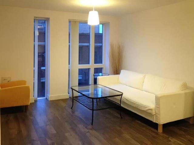 2 bedroom flat to rent