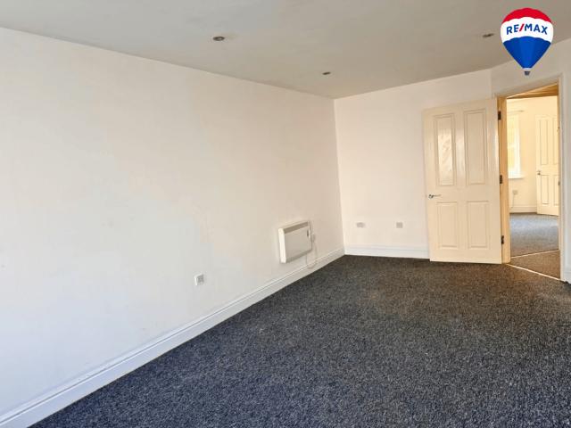 2 bedroom flat to rent
