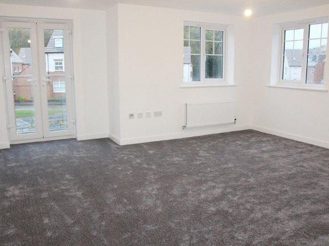 2 bedroom flat to rent
