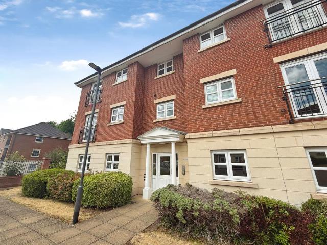 2 bedroom flat to rent