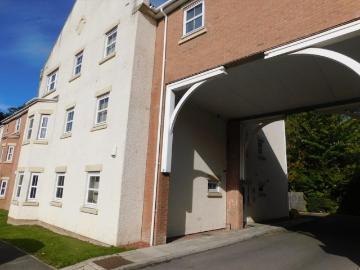 2 bedroom flat to rent
