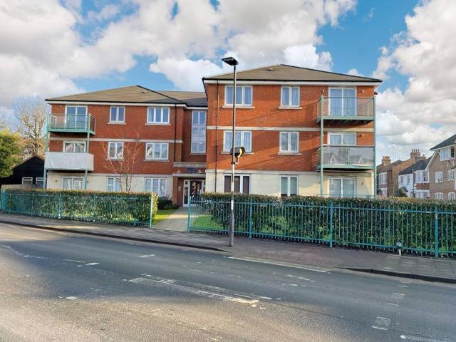 2 bedroom flat to rent