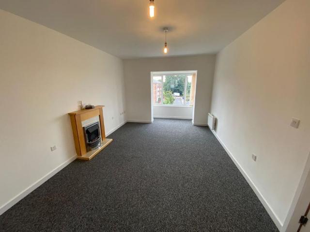 2 bedroom flat to rent