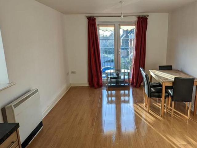2 Bedroom Flat To Rent