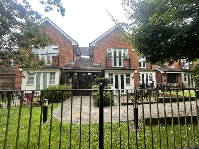 2 bedroom flat to rent