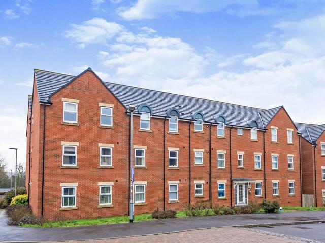 2 bedroom flat to rent