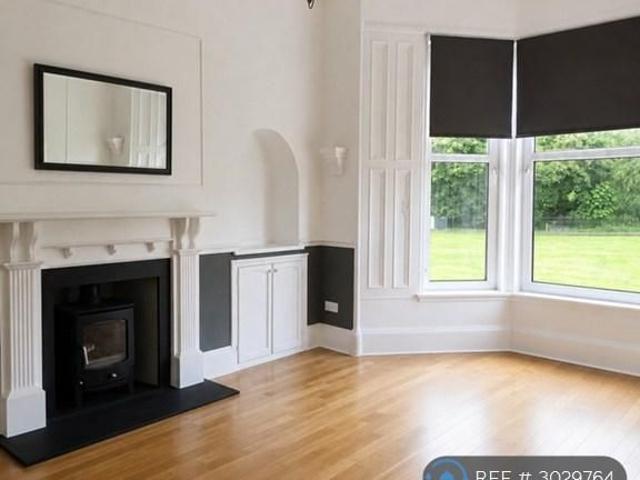 2 bedroom flat to rent