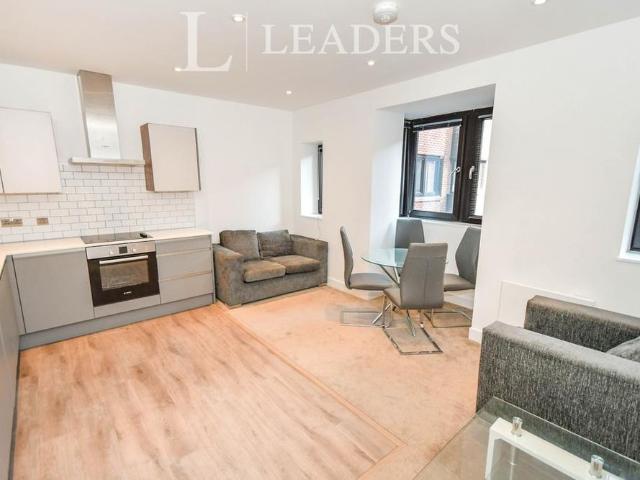 2 bedroom flat to rent